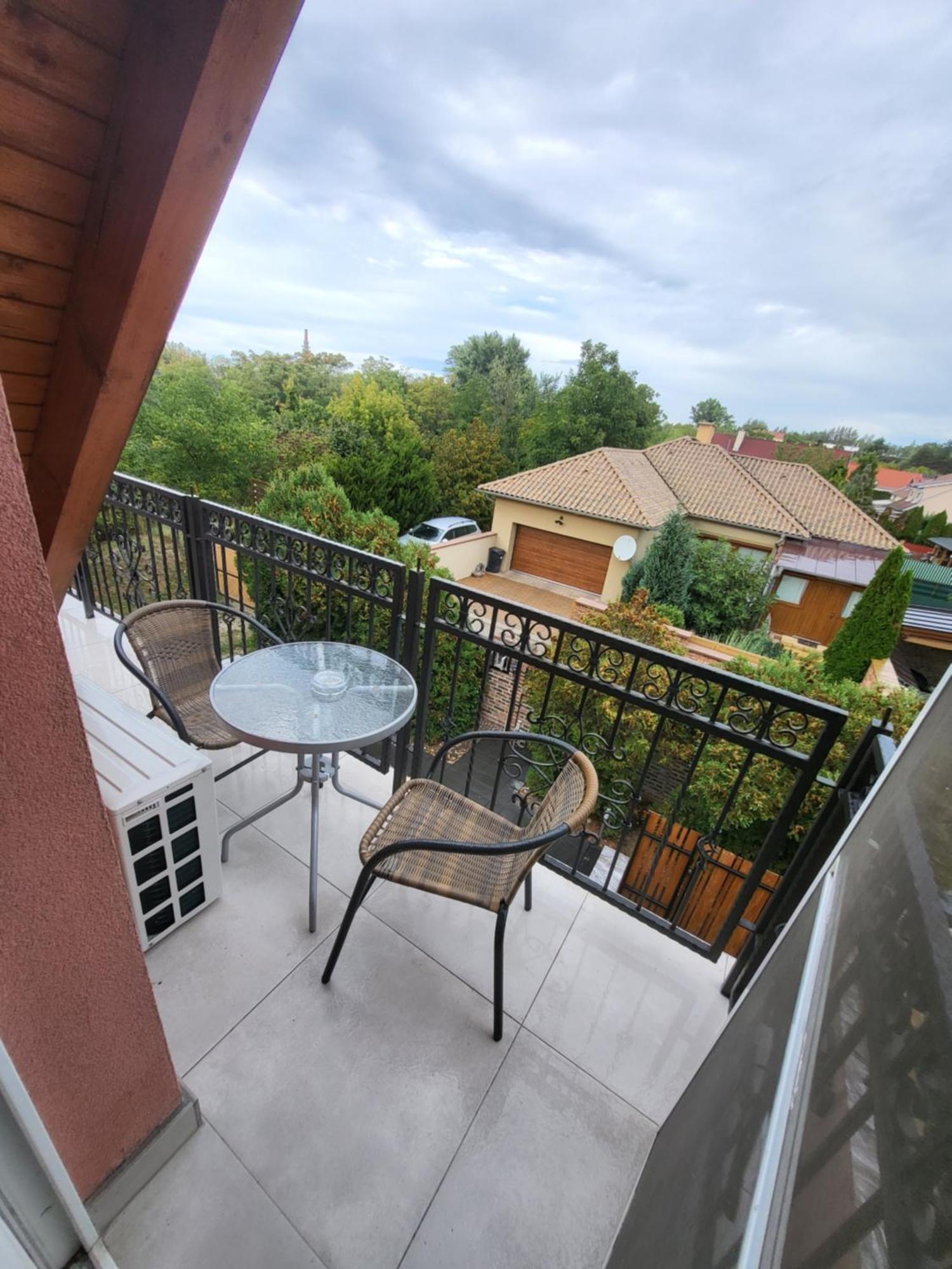Anita Apartman Sopron Exterior photo