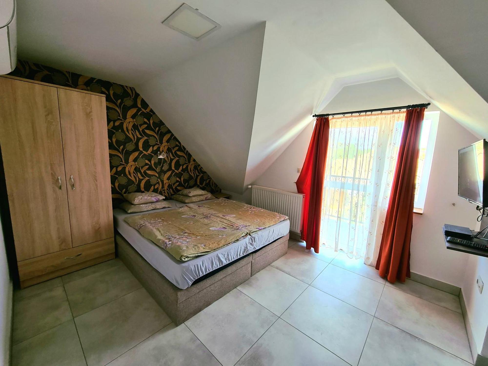 Anita Apartman Sopron Exterior photo