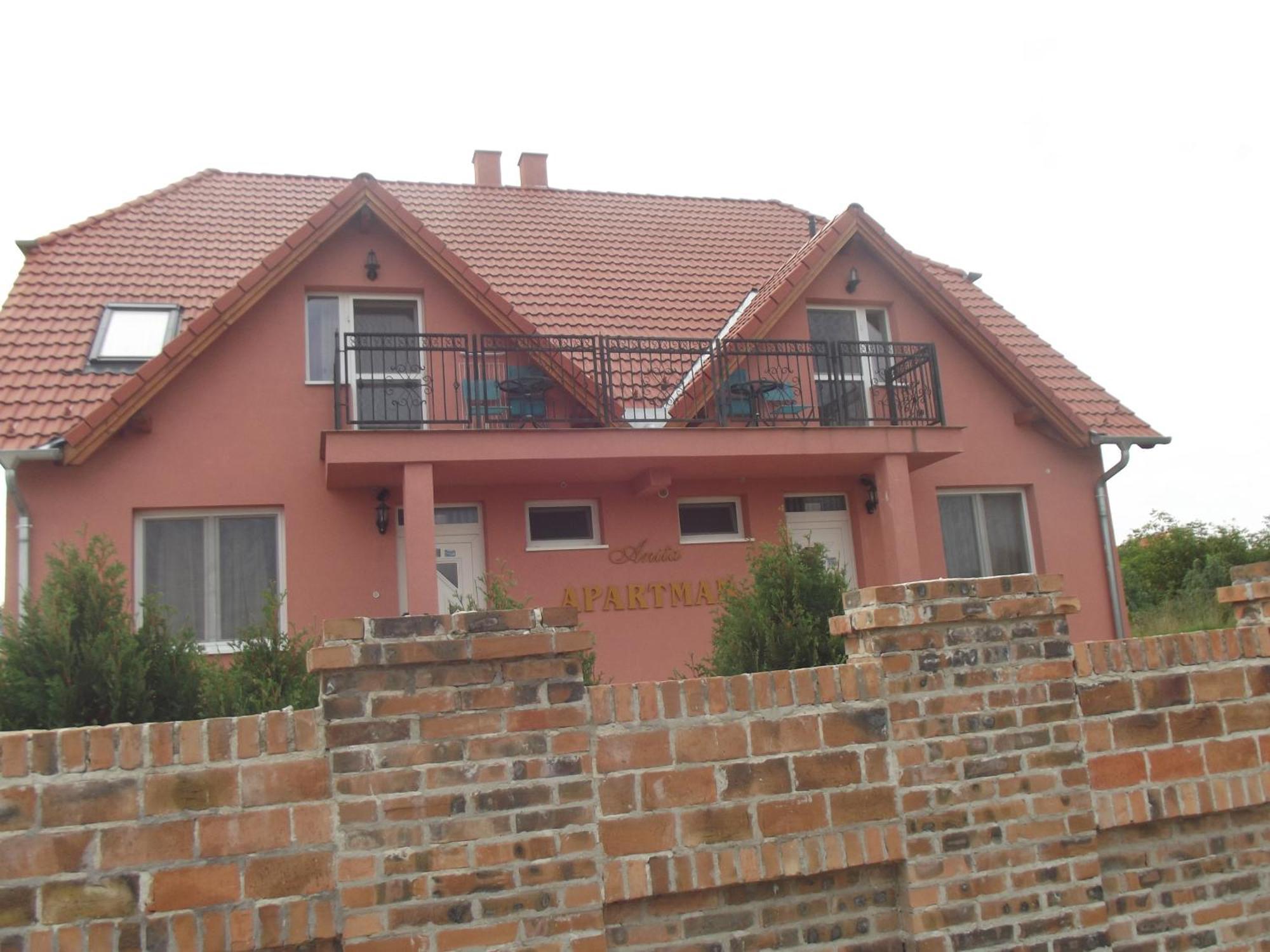 Anita Apartman Sopron Exterior photo